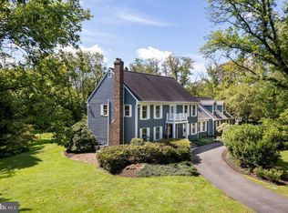 9 Foxcroft Dr, Princeton, NJ