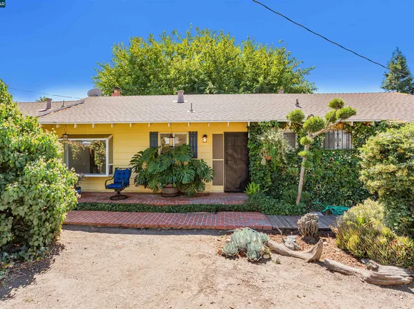 5242 Olive Dr, Concord, CA 94521