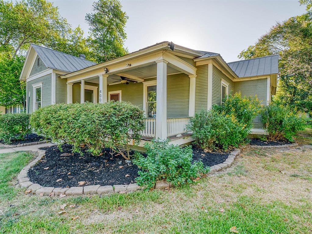 400 Garwood St, Smithville, TX 78957 MLS 7560324 Zillow