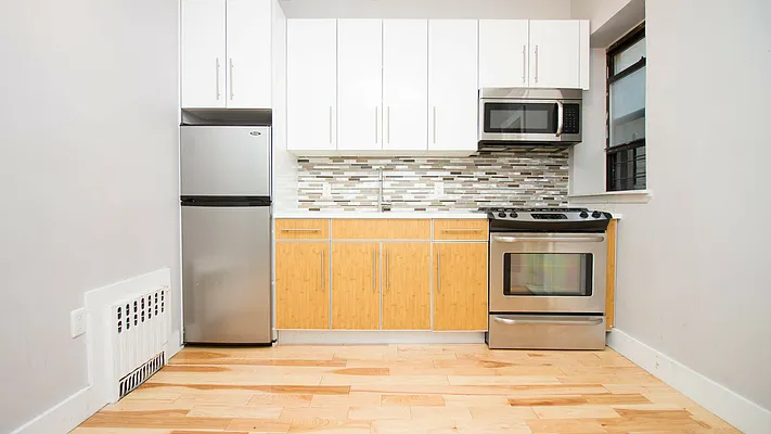 Rented by Nooklyn NYC LLC | media 11