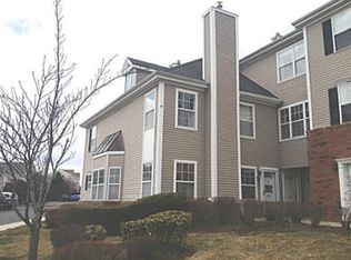 2301 Timber Ridge Ct, Parlin, NJ 08859