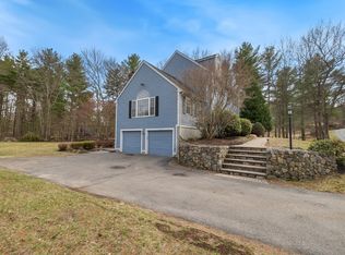 32 Cabral Dr, Middleton, MA 01949