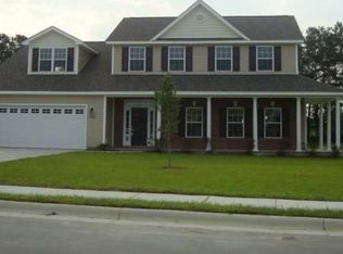 215 Maidstone Dr, Richlands, NC 28574