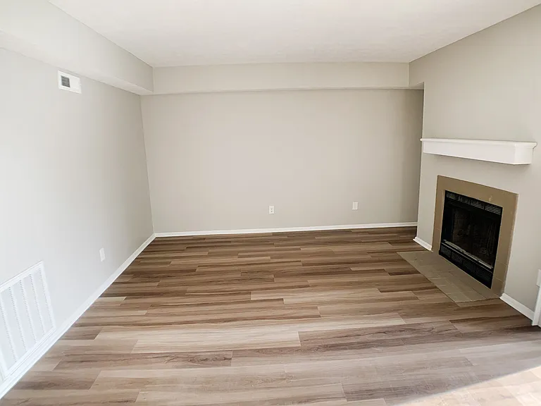 Steeplechase Apartments — Photo 46