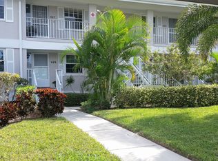 625 Estuary Dr, Bradenton, FL 34209