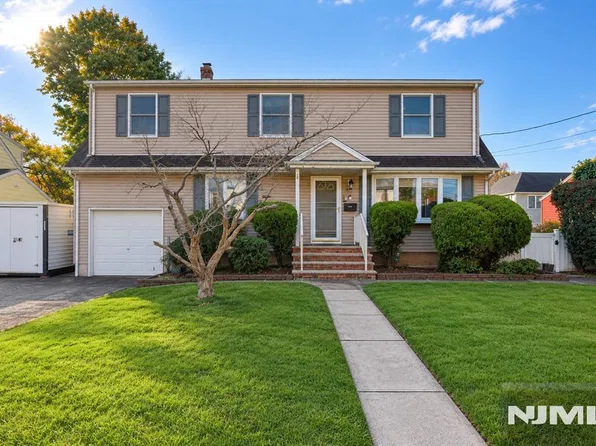 304 Luhmann Drive, New Milford, NJ 07646