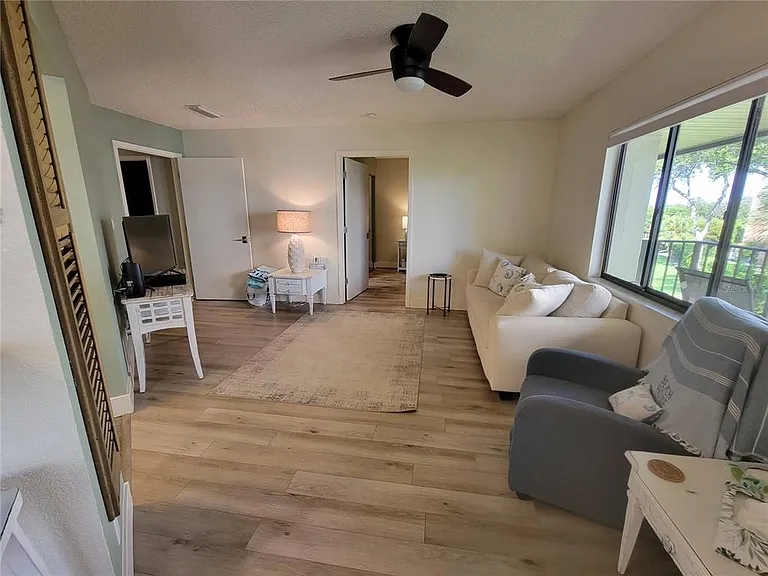 1515 Pinellas Bayway S #38 — Photo 27