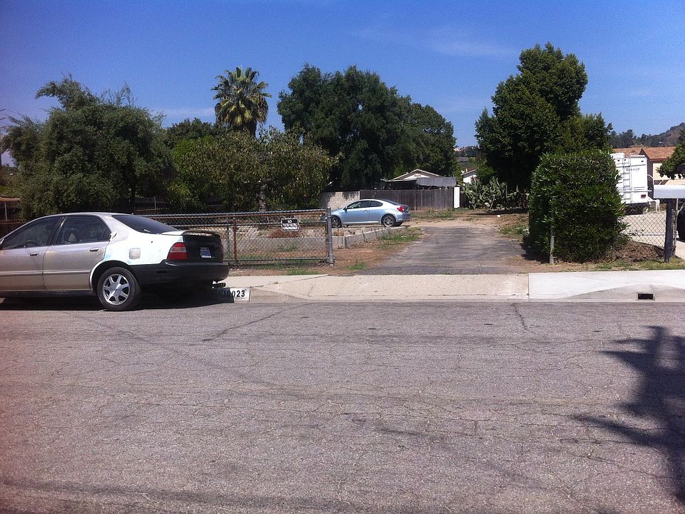 1st image of 16023 Abbey St