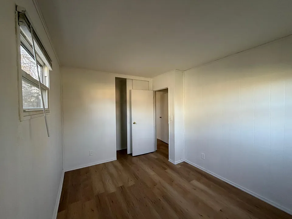 1440 Azalea Dr