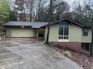 1900 Alexander Dr SE, Huntsville, AL 35801