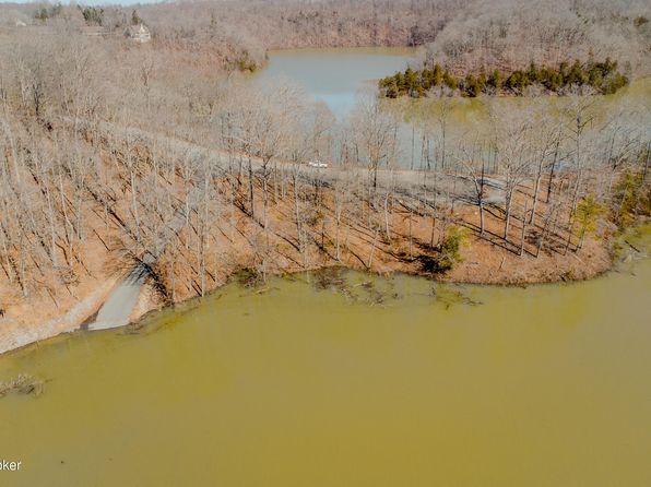 422 Lily Creek Ramp Rd, Jamestown, KY 42629