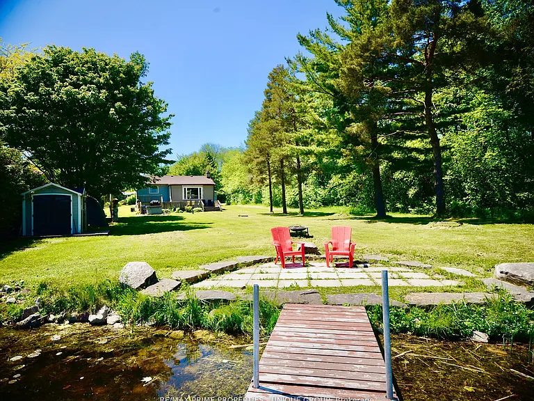 3 Lakeview Cres — Photo 2