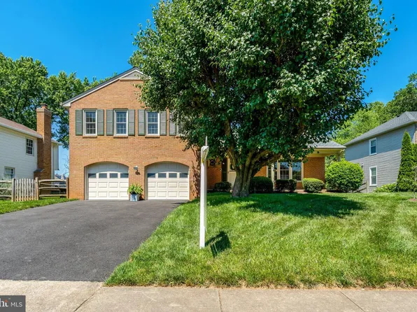 9920 Marquand Dr, Burke, VA 22015