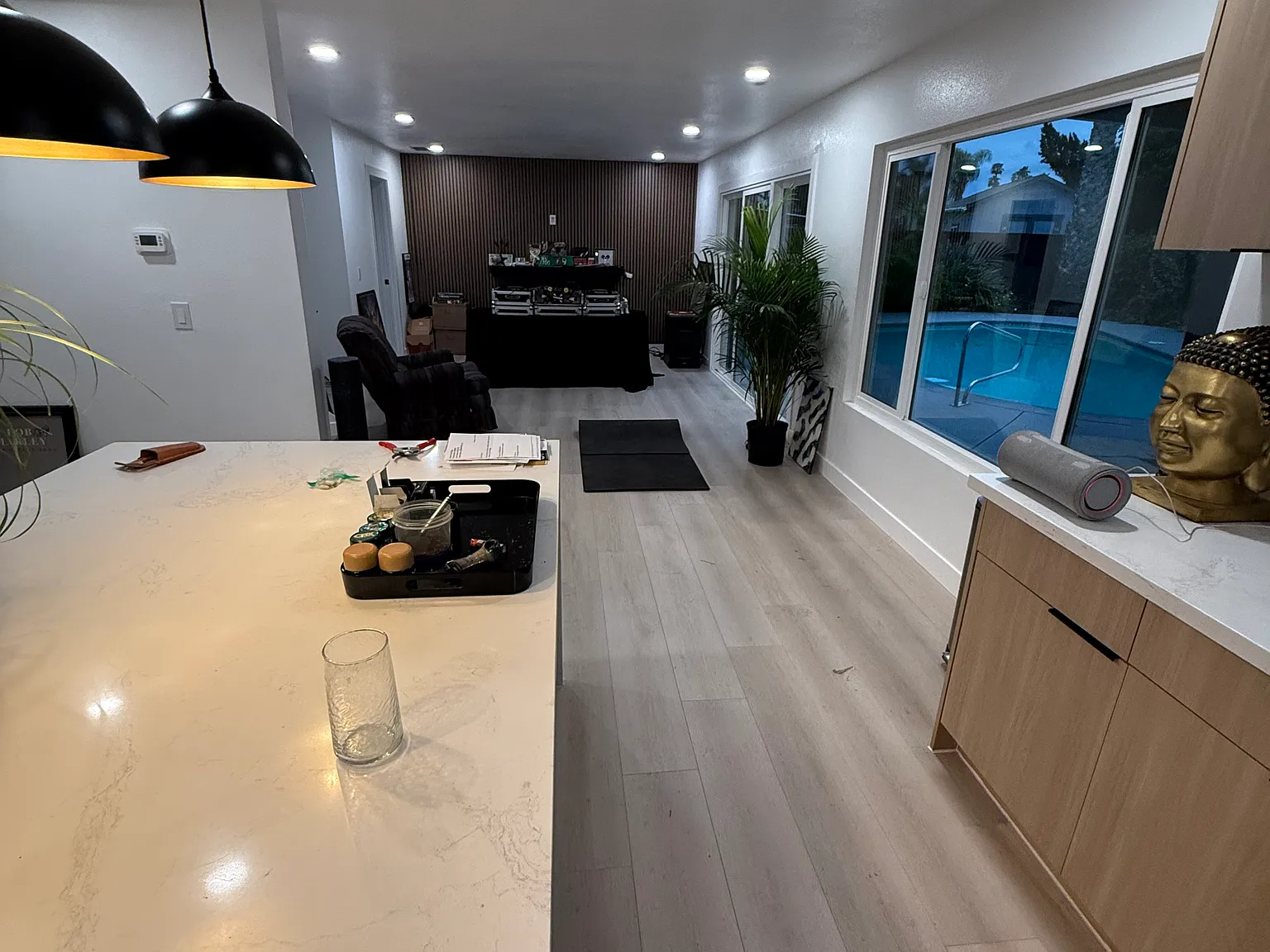 4 bed, 2029 sqft, $1,500 — Photo 4