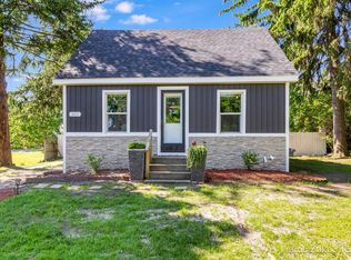 307 W Main St, Middleville, MI 49333