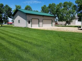 224 Wren Cir, Audubon, MN 56511