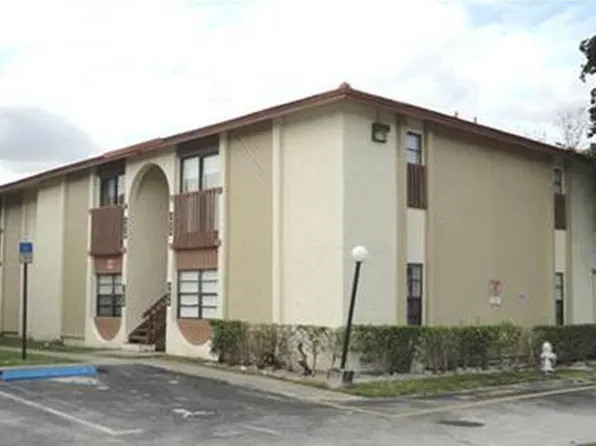 3036 Coral Ridge Dr #218-C, Pompano Beach, FL 33065