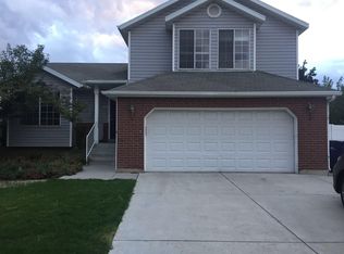 9316 S Peruvian Dr, Sandy, UT 84093