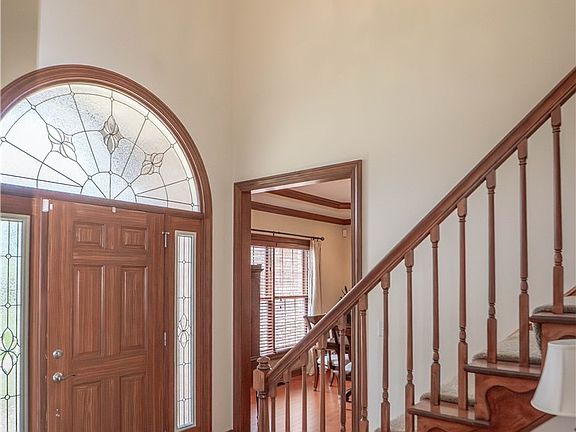 4th image of 6612 Greyhawk St NW