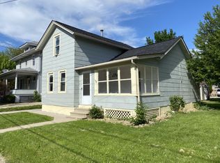 635 High St, Aurora, IL 60505