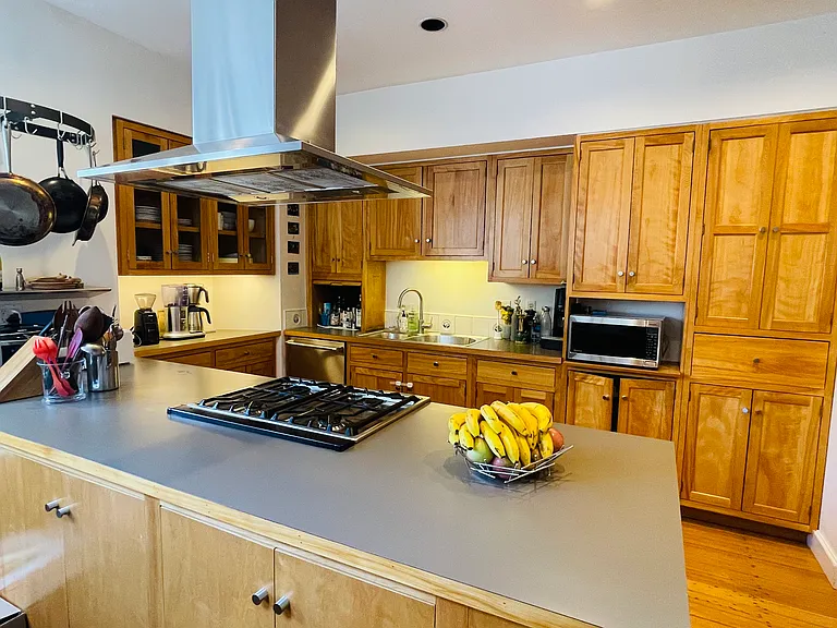 109 Hammond St #109 — Photo 7