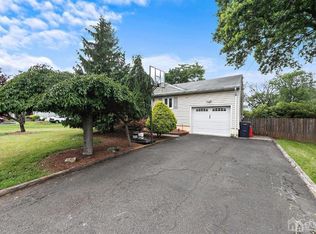 250 Evans Ave, Piscataway, NJ 08854