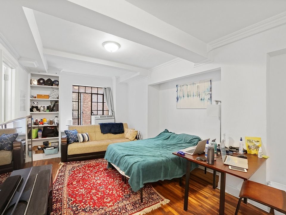1st image of 5 Tudor City Pl APT 906