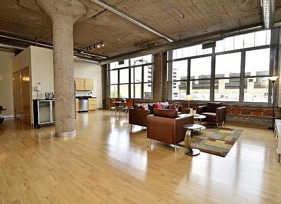 5th image of 521 S 7th St Unit 619