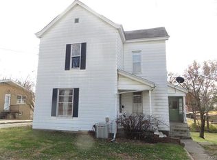 11 W Elm St, Alton, IL 62002
