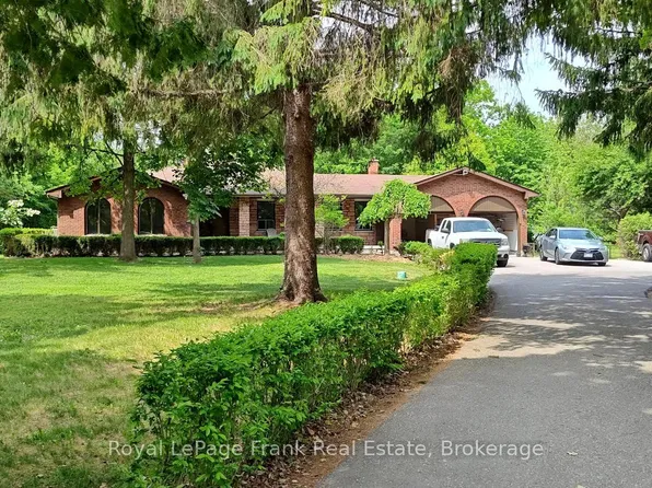 4650 Garden St, Whitby, ON L1R 3K5