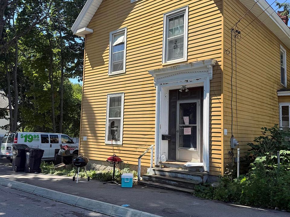1st image of 18 Prentiss Street
