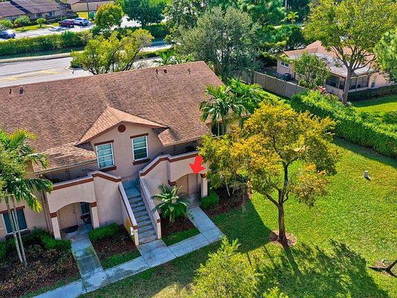 4th image of 4547 Oak Terrace Dr