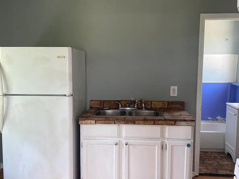 2219 S Liberty St #2E — Photo 7
