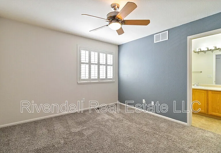 1529 Spring Water Way — Photo 11