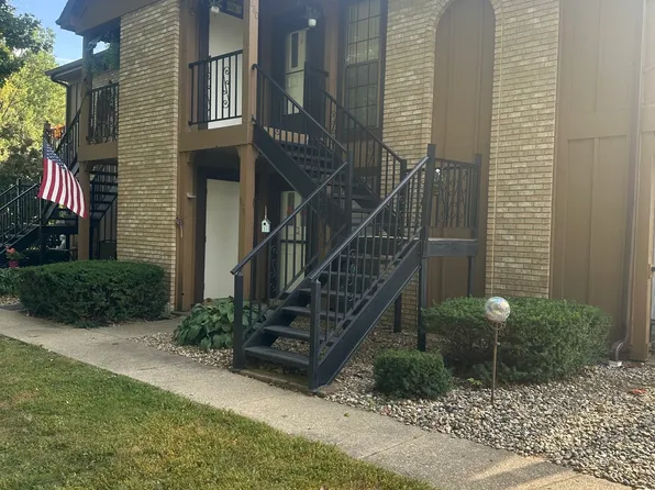 680 Frontier Ct, Terre Haute, IN 47803