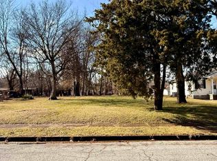 1307 S 8th St, Paducah, KY 42003