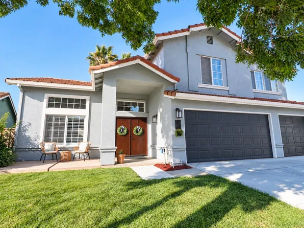 1940 Ponderosa Ct, Hollister, CA 95023