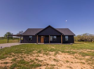 2087 Brown Ln, Poolville, TX 76487