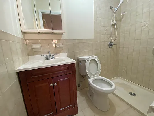 Rented by Rentiko Inc | media 14