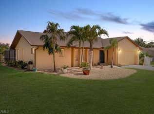 2256 Isle Of Pines Ave, Fort Myers, FL 33905