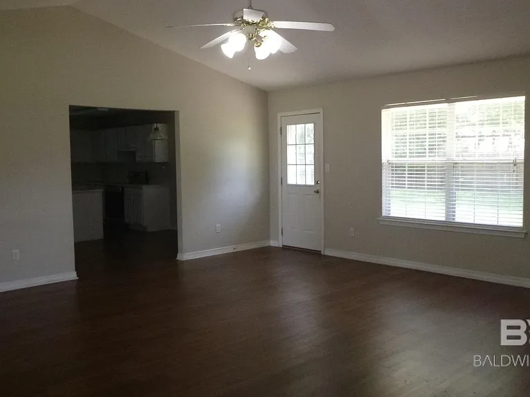 30877 Pinyon Dr — Photo 5