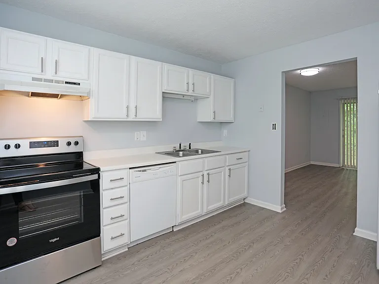 Delray Townhomes - Kitchen 4