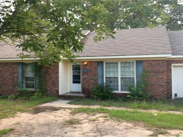 5200 Remington Rd, Fayetteville, NC 28311