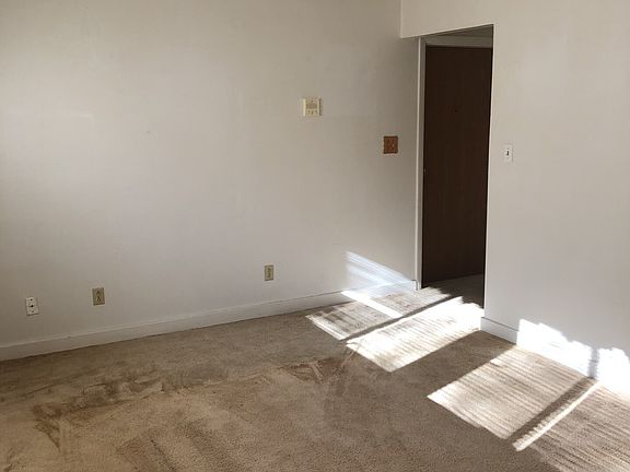 3rd image of 1207 E Union Ave #11557774