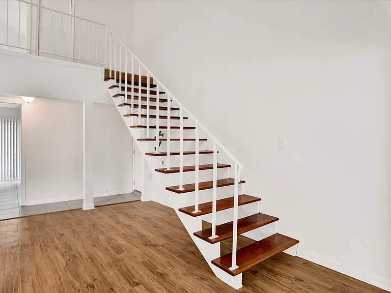 4707 Huron Dr — Photo 16
