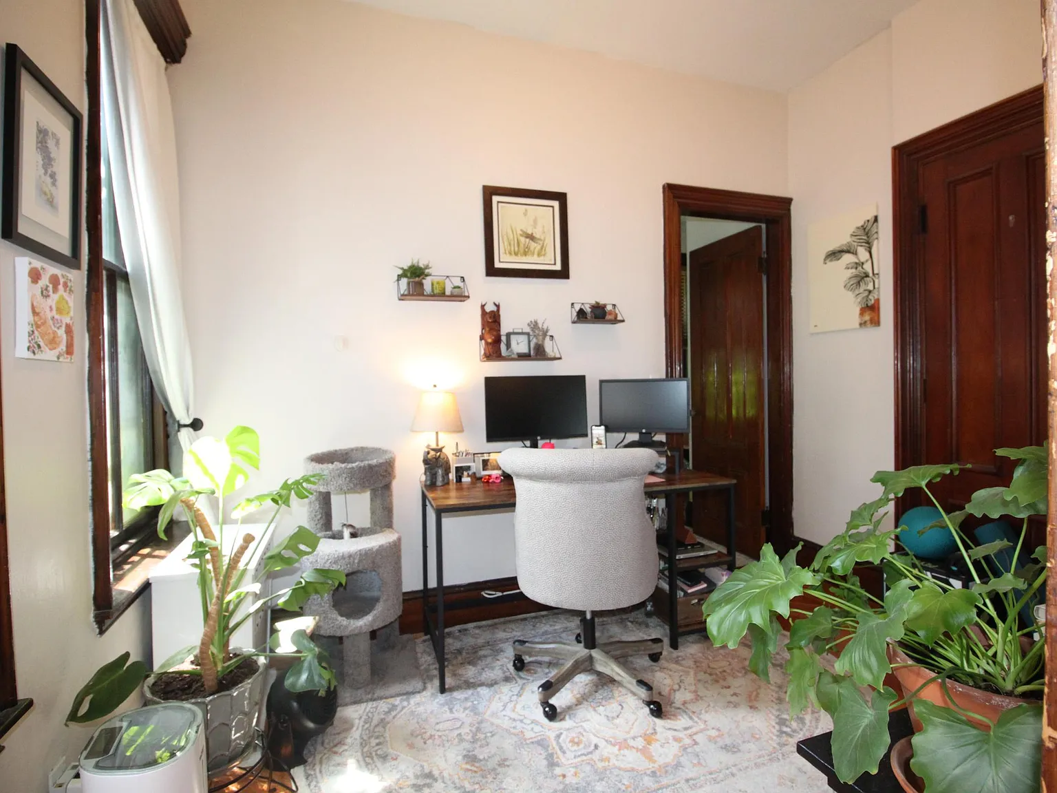1 bed, 750 sqft, $2,500 — Photo 2
