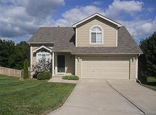 1496 NW Foxboro Rd, Blue Springs, MO 64015