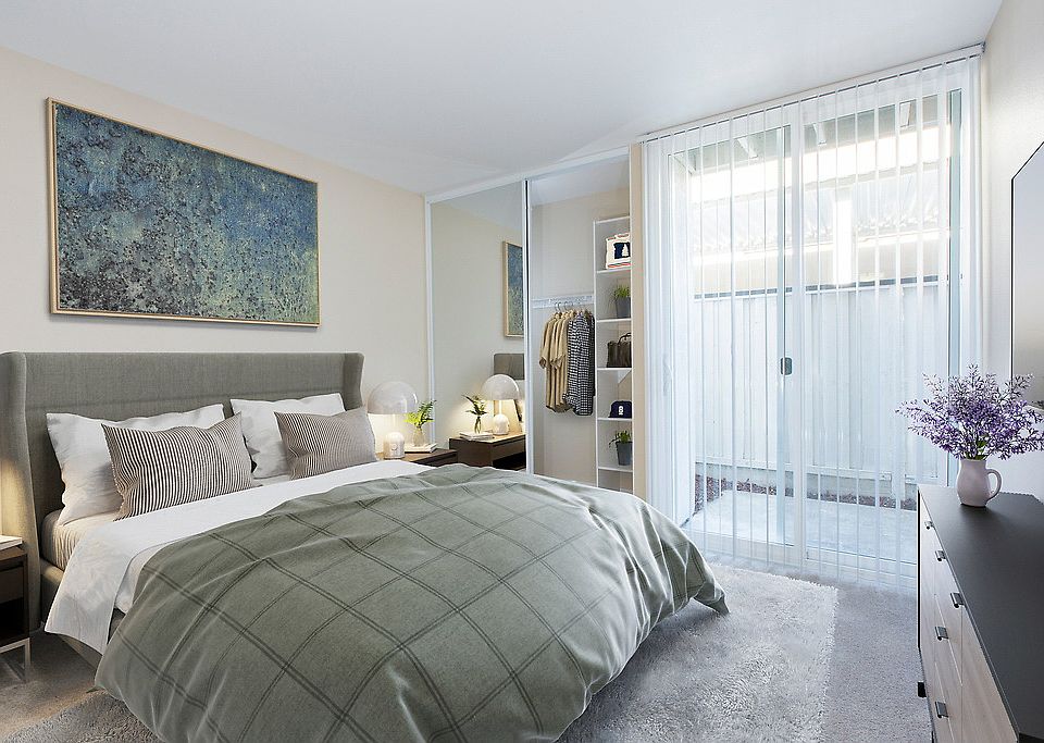 2nd image of 1070 Reed Ave #61