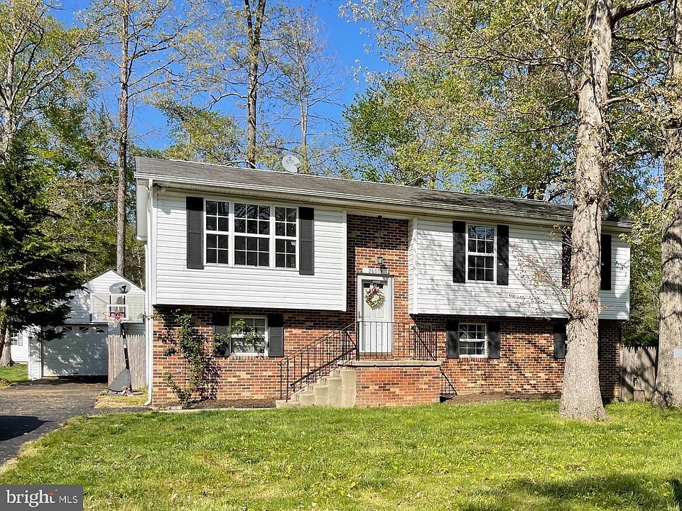 1st image of 26053 Crescent Ln