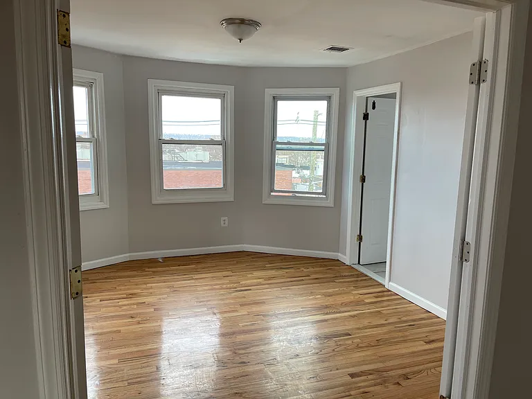 784 S 19th St #2 — Photo 3